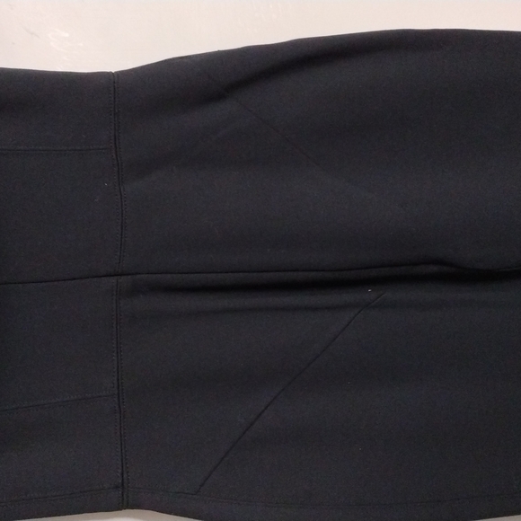 EUC Love by Design Black Off-the-Shoulder Midi Dress size XS - Picture 5 of 9